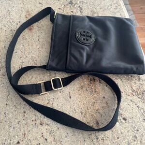 Tory Burch crossbody bad